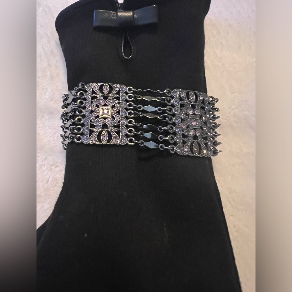 Cuff Chain Link Gun Metal n Pink Bracelet